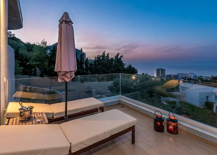 Flyviewflatsgold Privatehottub With Seaview * איקסיה