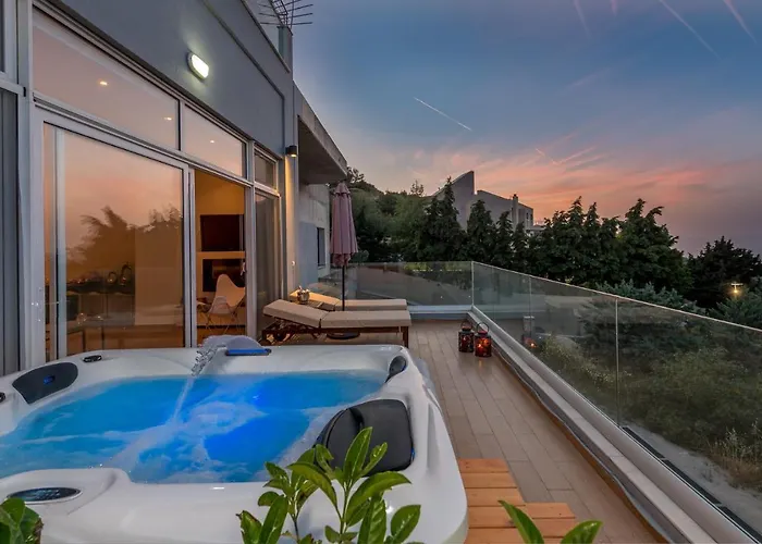 Flyviewflatsgold Privatehottub With Seaview איקסיה