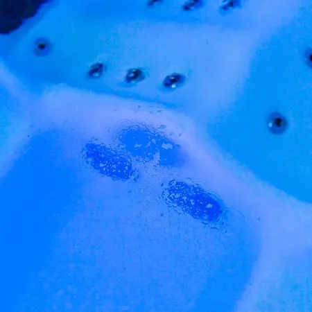 Flyviewflatsgold Privatehottub With Seaview Appartement