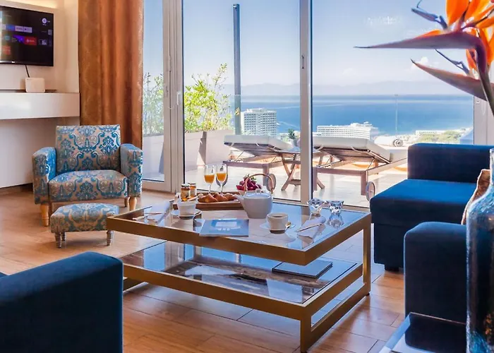 Flyviewflatsgold Privatehottub With Seaview Apartamento