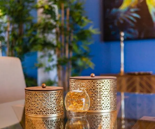 Flyviewflatsgold Privatehottub With Seaview *