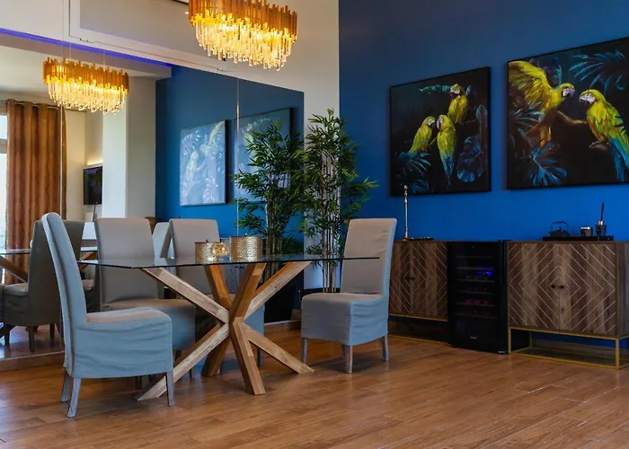 Flyviewflatsgold Privatehottub With Seaview Apartamento