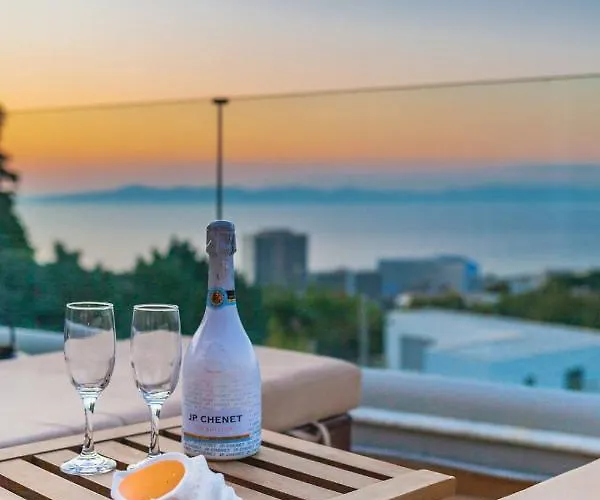 Apartamento Flyviewflatsgold Privatehottub With Seaview *